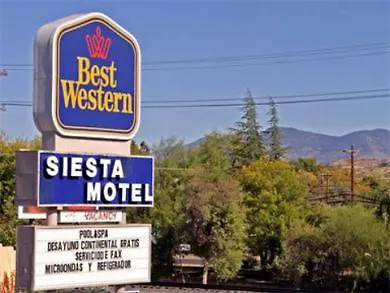 Siesta Motel